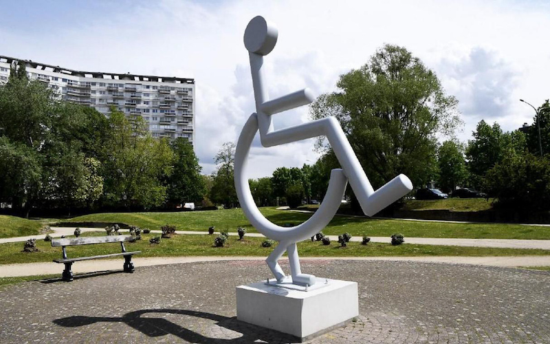 Belgique : une statue de 4m pour rendre le handicap visible